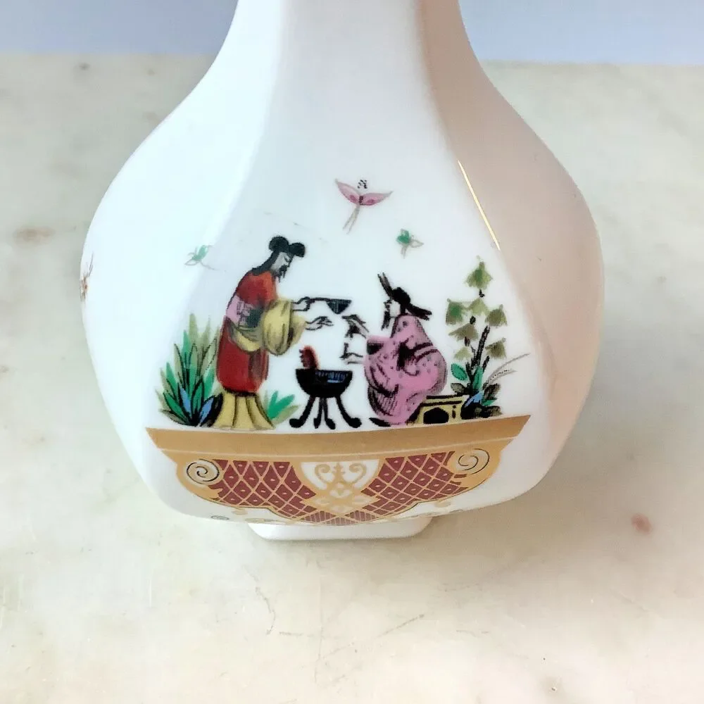 Royal Worcester  Fine Bone China England 4